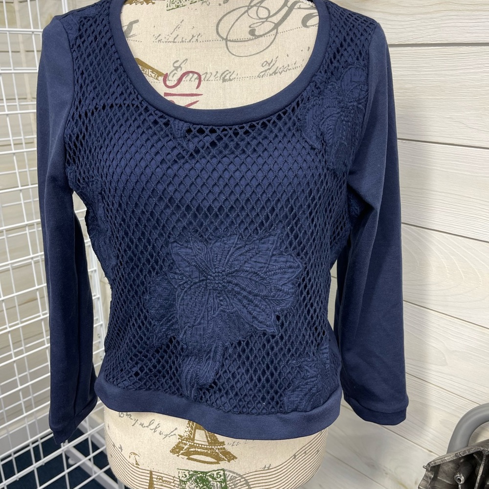LC Lauren Conrad Navy M Top
